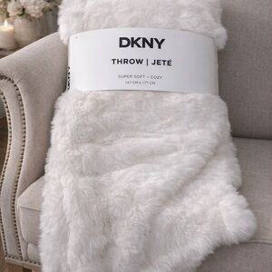 DKNY Plush Faux Fur Throw in Soft White